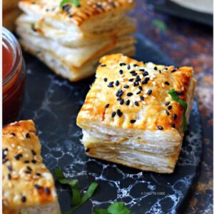 Chiken Puff Patty (1 Pcs )